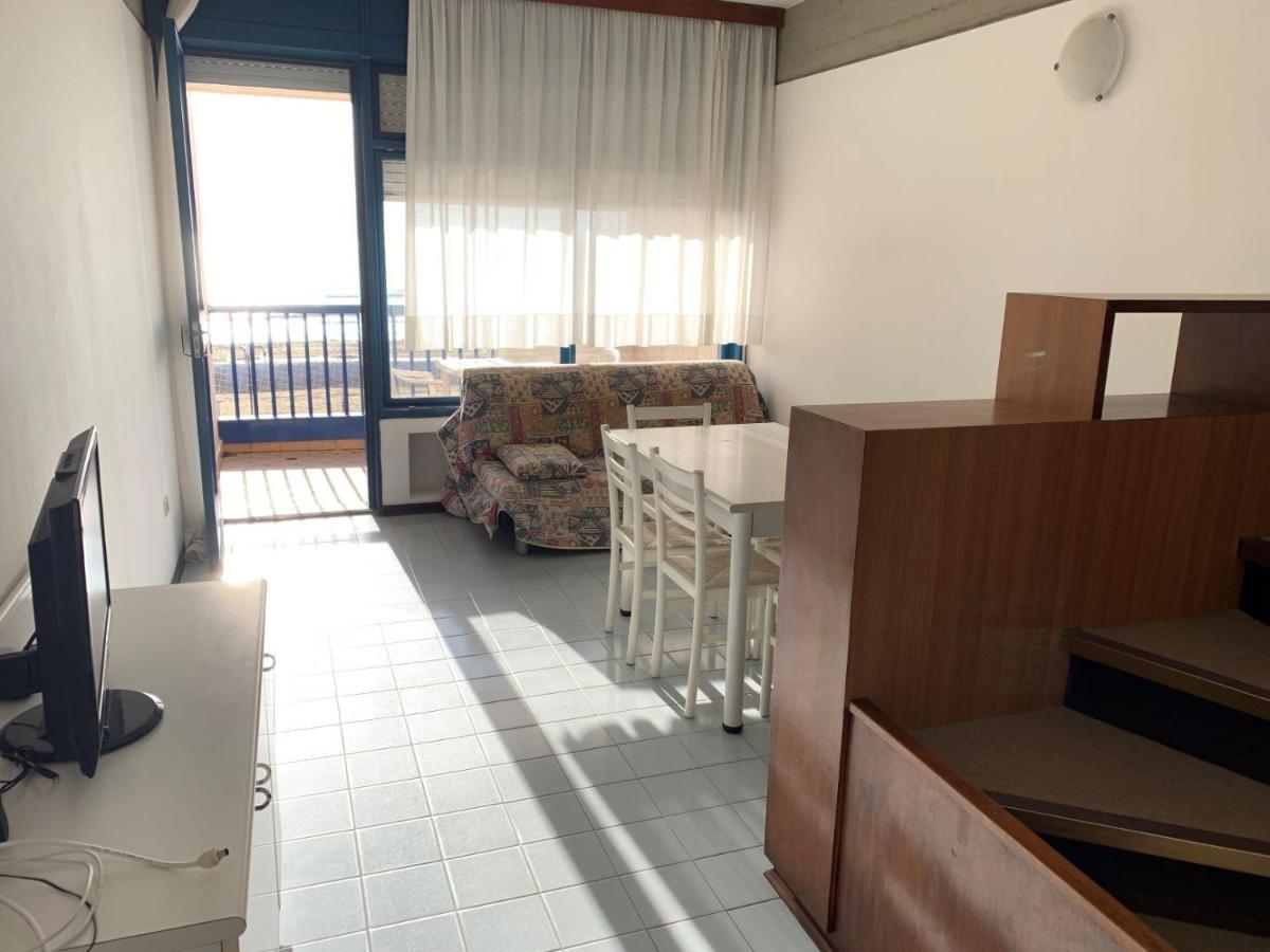 Residence Penelope - Walterigato Apartments Solo Per Famiglie Лидо ди Йезоло Екстериор снимка