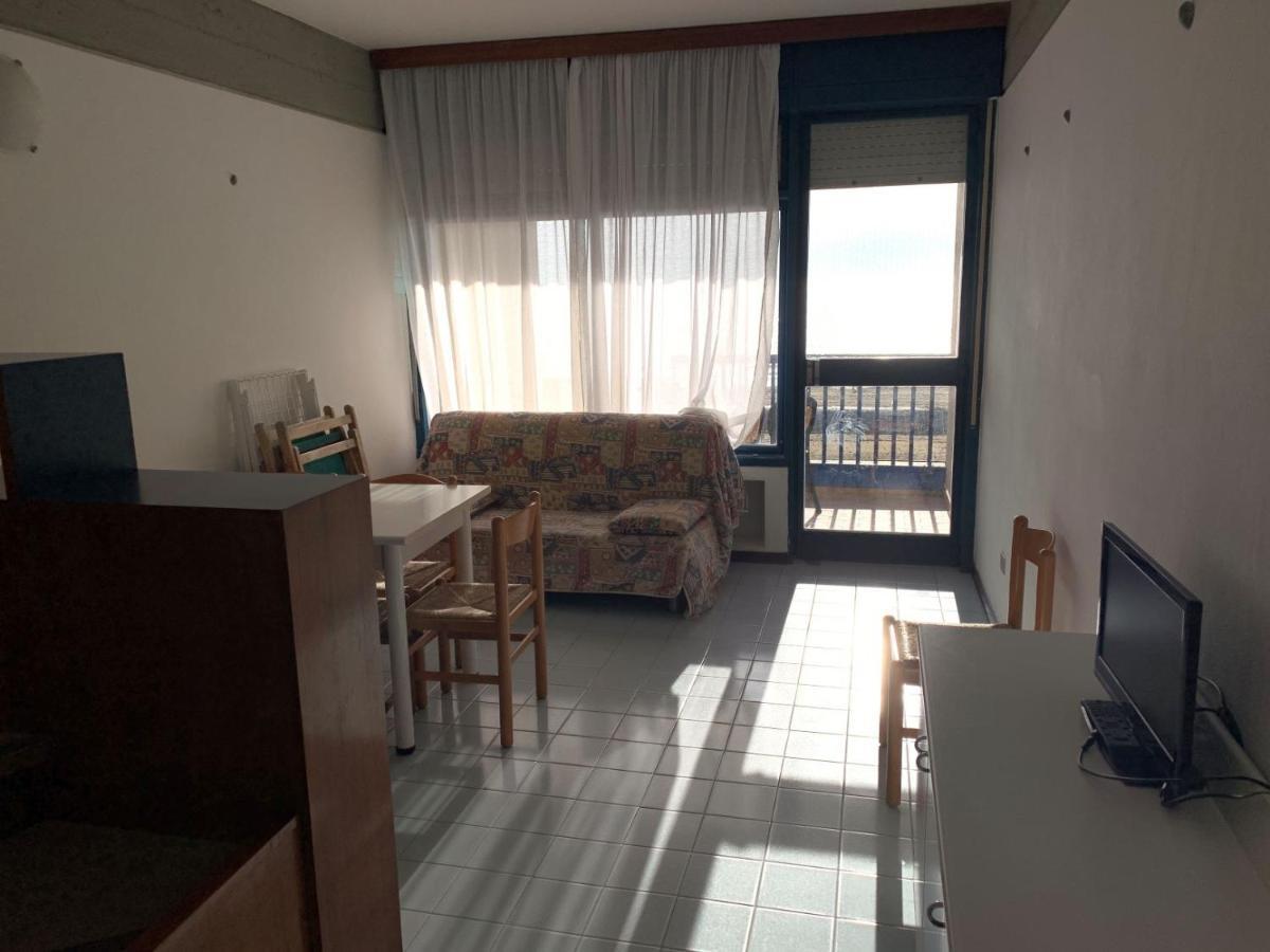 Residence Penelope - Walterigato Apartments Solo Per Famiglie Лидо ди Йезоло Екстериор снимка